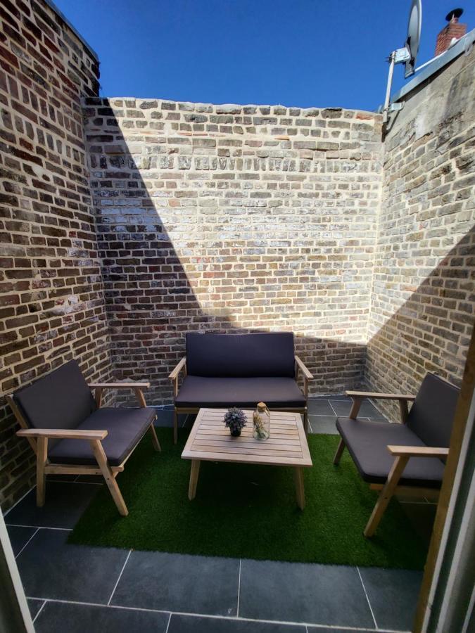 Appartement Spacieux Et Luxueux Pres Du Centre Amiens Luaran gambar