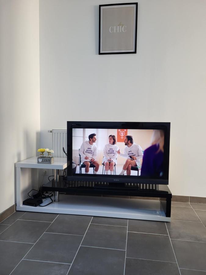 Appartement Spacieux Et Luxueux Pres Du Centre Amiens Luaran gambar